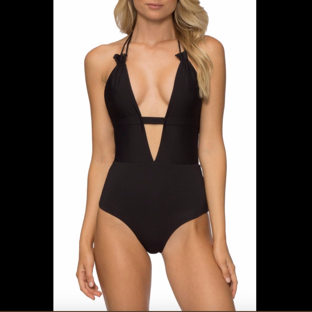 NEW! $168 Tavik‎ Emme Halter One-Piece Swimsuit Black [SZ Large] #1127